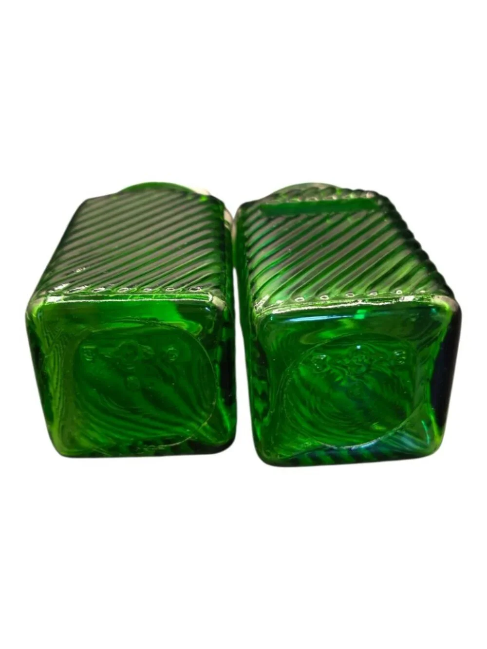 Vintage Owens Illinois Hoosier Green Glass Salt & Pepper Shakers Aluminum Lids